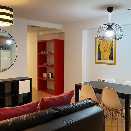 Lc Apartamentos Cesar Augusto Zaragoza Exteriör bild
