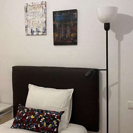 Lc Apartamentos Cesar Augusto Zaragoza Exteriör bild