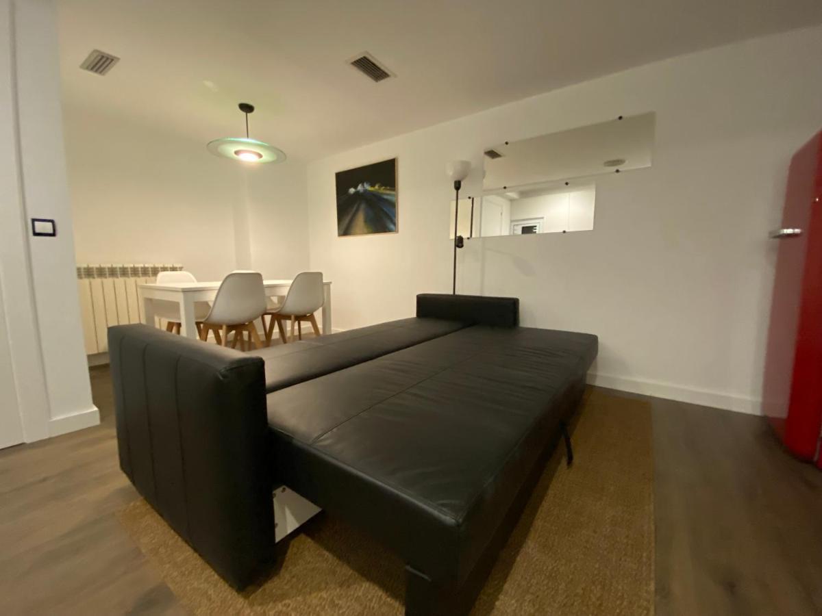 Lc Apartamentos Cesar Augusto Zaragoza Exteriör bild