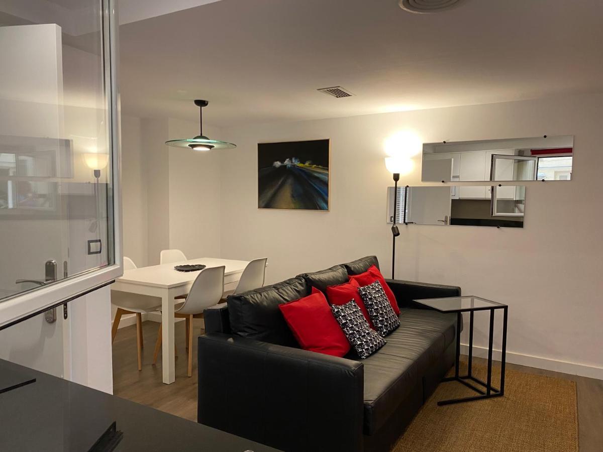 Lc Apartamentos Cesar Augusto Zaragoza Exteriör bild