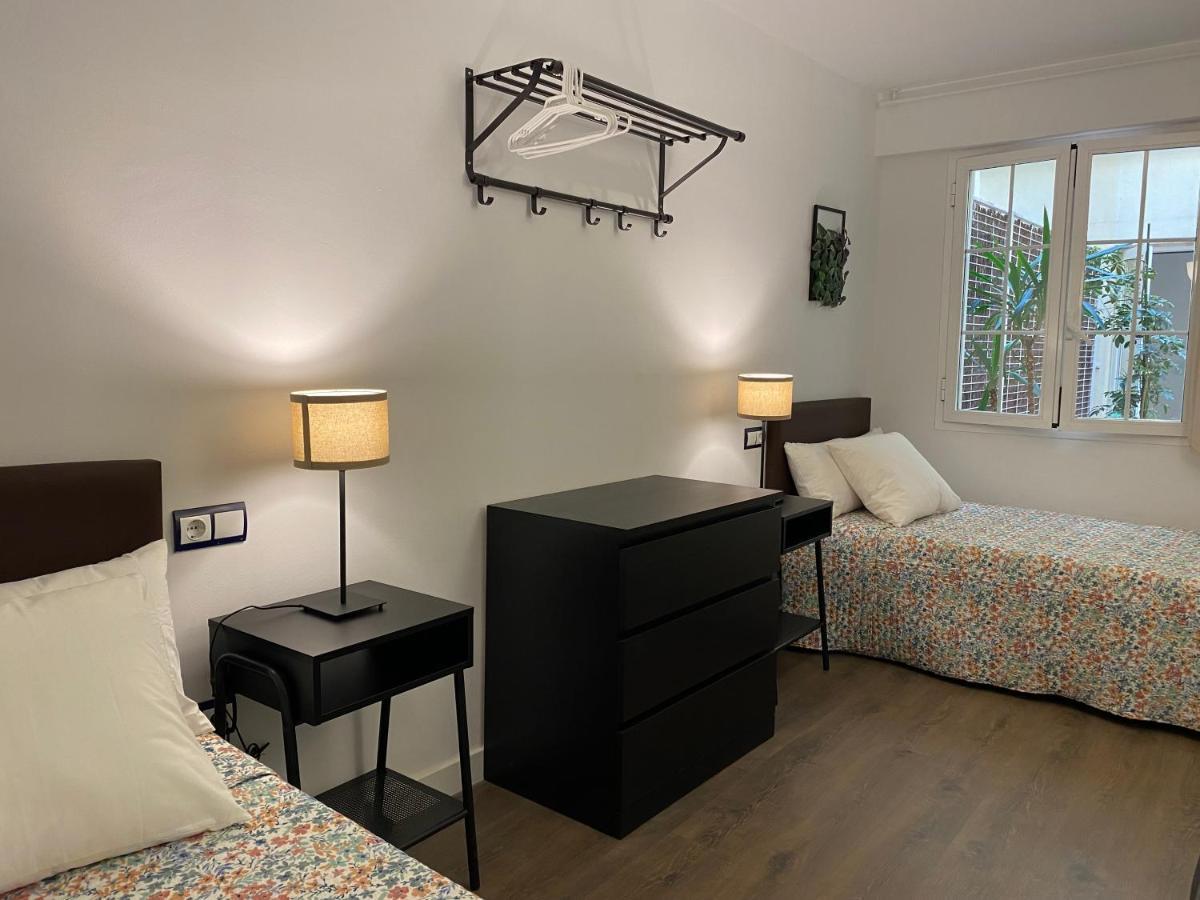 Lc Apartamentos Cesar Augusto Zaragoza Exteriör bild